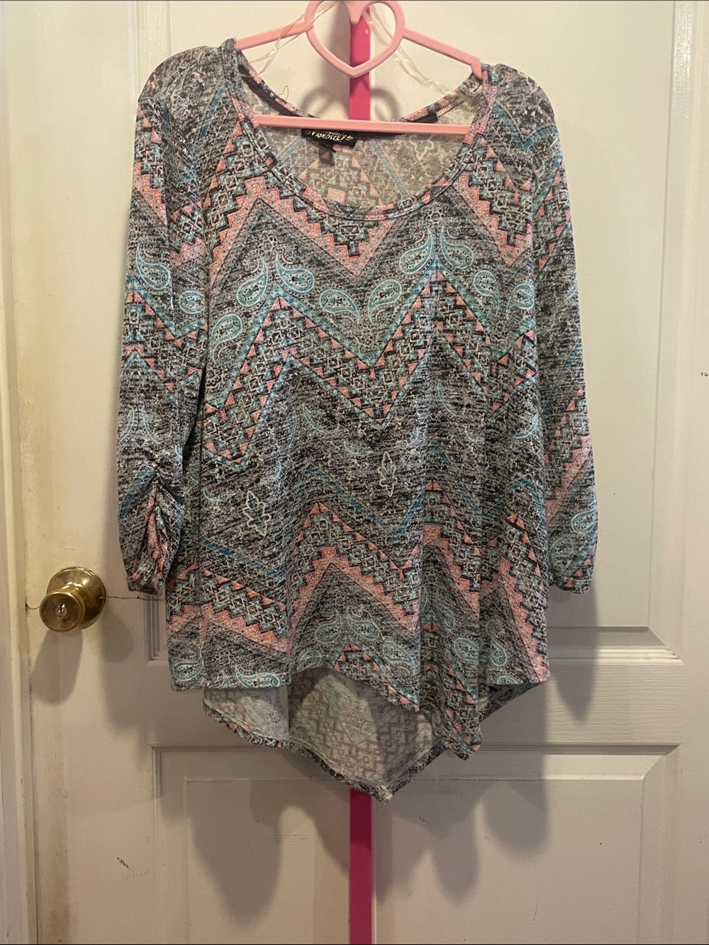 Absolutely Famous Pink & Blue Chevron Paisley Scoop Neck Tunic